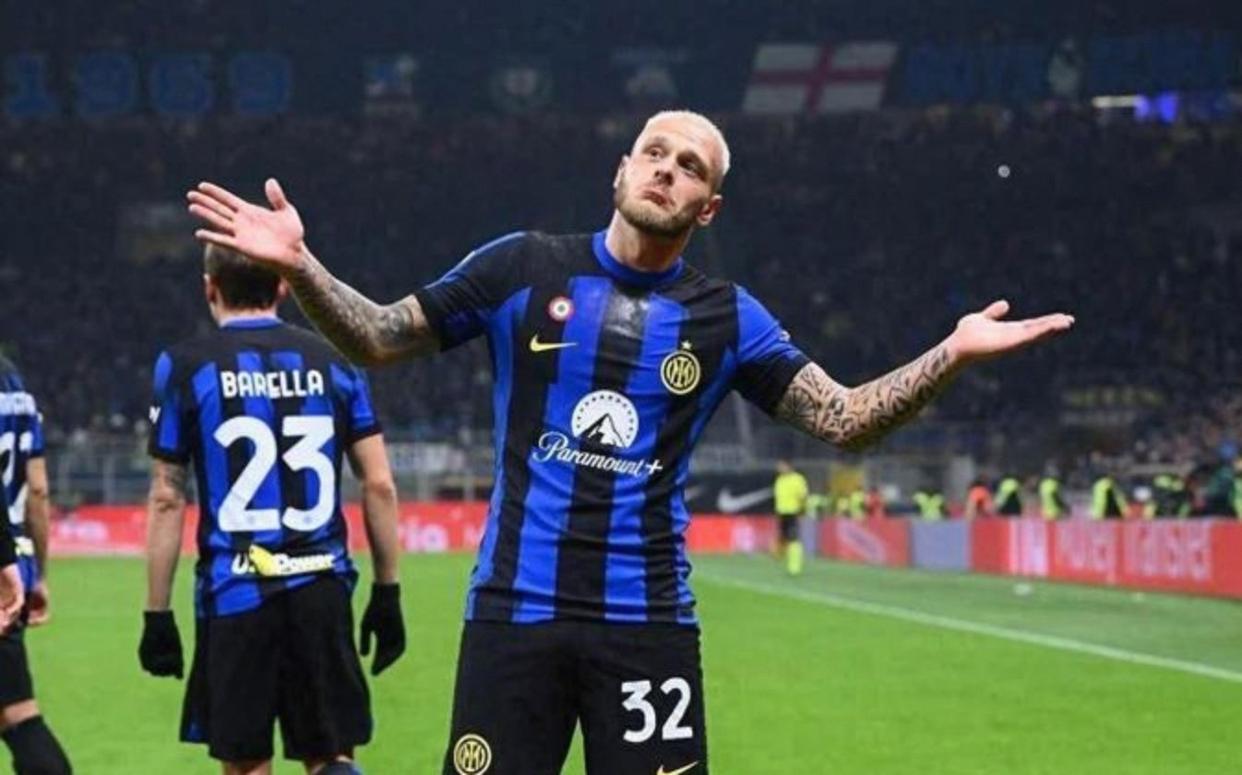 包含国米后卫迎来状态爆发，将成为球队防线中坚的词条